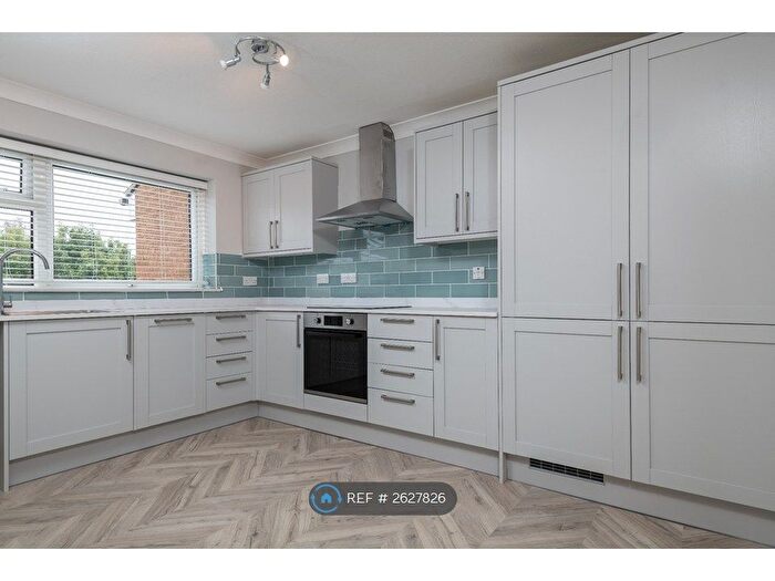 2 Bedroom Flat To Rent In Faynes Court, Sandy, SG19