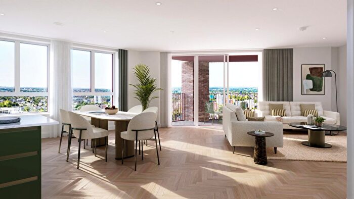 3 Bedroom Flat For Sale In Steyne Road, Acton, W3
