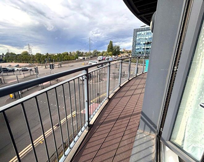 2 Bedroom Apartment To Rent In Hawksbill Way, Peterborough, Cambridgeshire, PE2