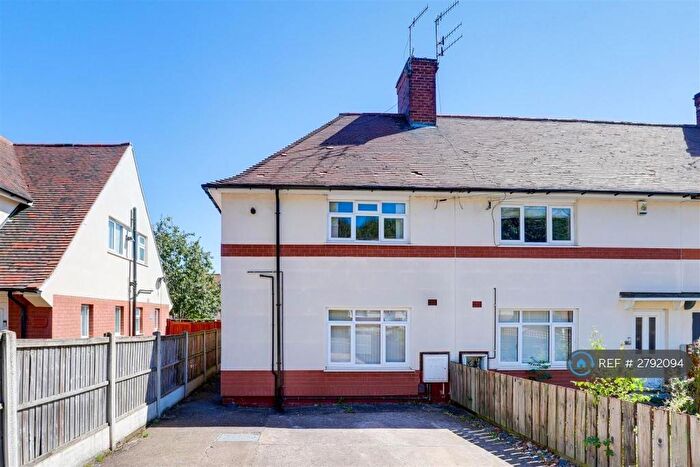 2 Bedroom End Of Terrace House To Rent In Longford Crescent, Nottingham, NG6