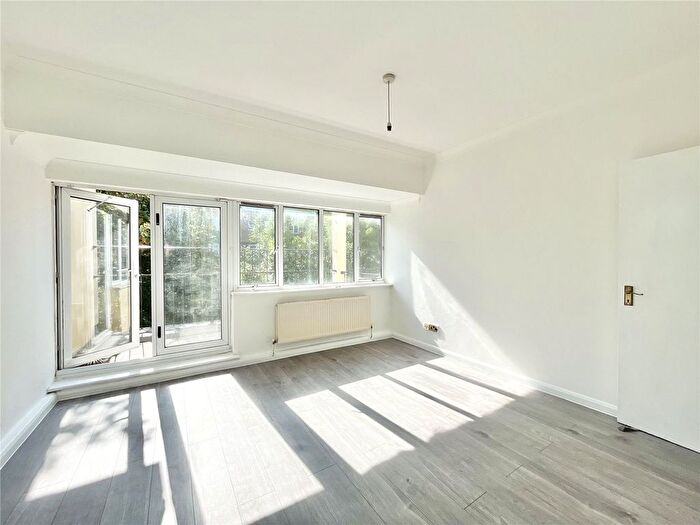 1 Bedroom Flat To Rent In Leeland Terrace, West Ealing, W13