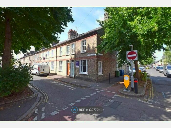4 Bedroom End Of Terrace House To Rent In Thoday Street, Cambridge CB1