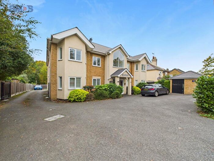 2 Bedroom Flat For Sale In The Residences, Rayleigh Road, Thundersley, Essex, SS7