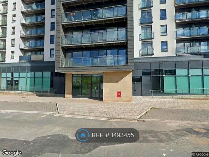 2 Bedroom Flat To Rent In Chadwick Street, Hunslet, Leeds, LS10