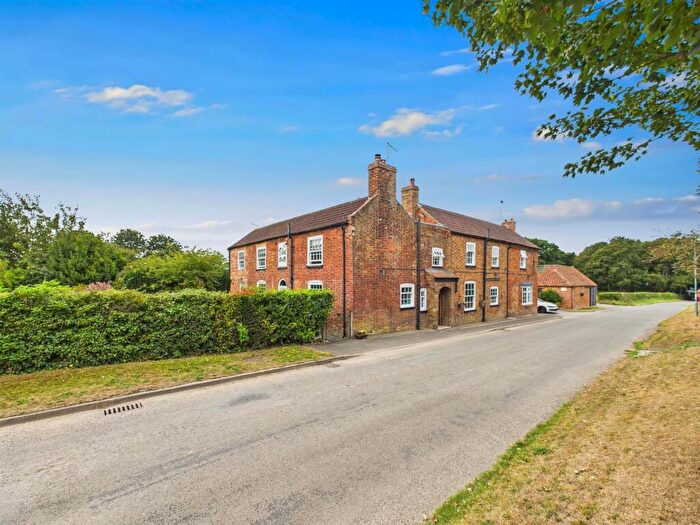 6 Bedroom Detached House For Sale In South Thoresby, Alford, LN13