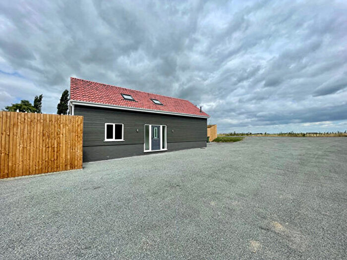 3 Bedroom Barn Conversion For Sale In Cock Bank, PE7