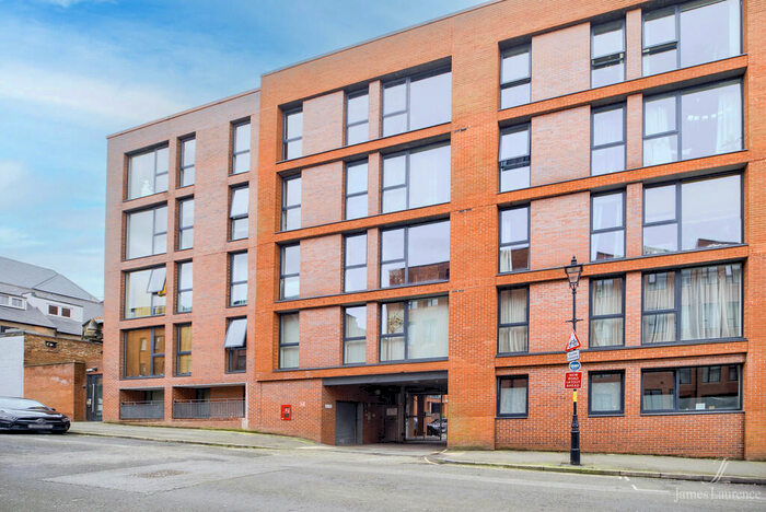 2 Bedroom Apartment To Rent In Sapphire Heights, Tenby Street North, Jewellery Quarter, B1