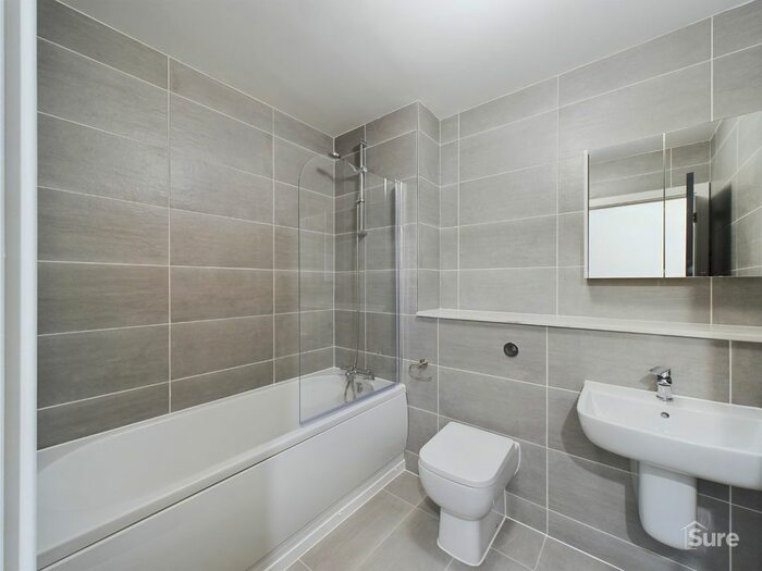 2 Bedroom Flat To Rent In Scala House, Fleet Street, Burton-On-Trent, Staffordshire, DE14