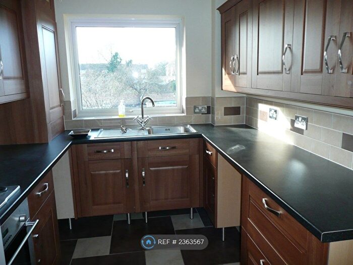 1 Bedroom Flat To Rent In The Pines, London, N14