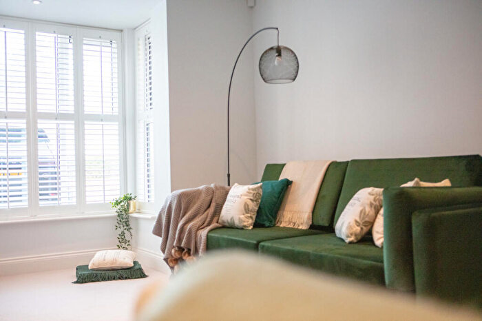 4 Bedroom Town House To Rent In Tetley Gate, Headingley, Leeds, LS6