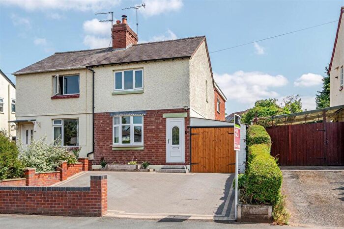 3 Bedroom Semi Detached House For Sale In Woodward Road, Kidderminster, DY11