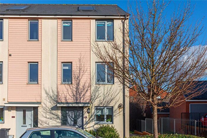 4 Bedroom End Of Terrace House To Rent In Long Down Avenue, Bristol, BS16
