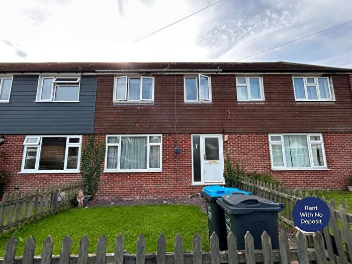 3 Bedroom Terraced House To Rent In Station Approach, Minster, Ramsgate, Kent, CT12