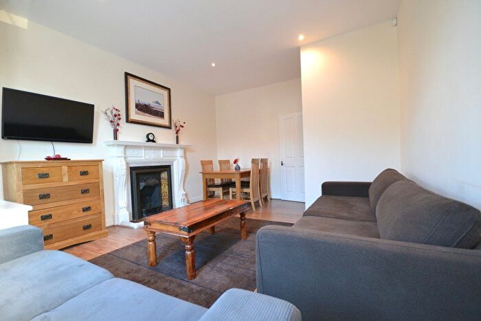 1 Bedroom Flat To Rent In Chatsworth Road, Croydon, CR0