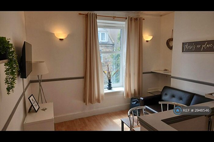 1 Bedroom Flat To Rent In Whitehall Place, Aberdeen, AB25