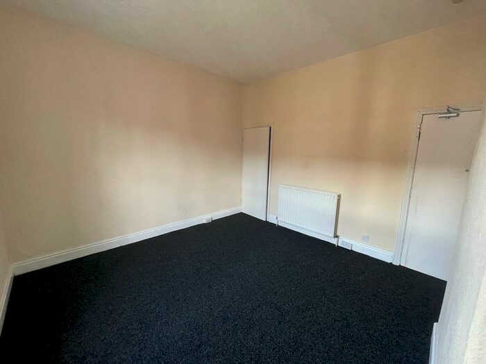 2 Bedroom Terraced House To Rent In Kirk Street, Hexthorpe, Doncaster, DN4