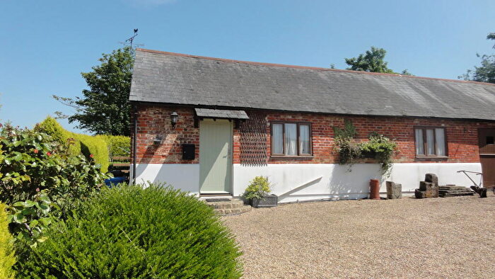 2 Bedroom Cottage To Rent In Old Hall Lane, Cockfield, IP30