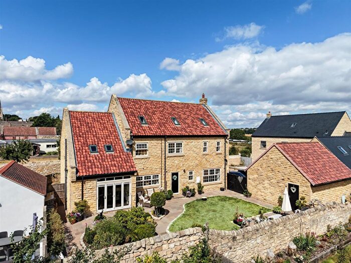 4 Bedroom Detached House For Sale In High Street, Laughton, Sheffield, S25