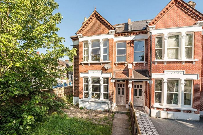2 Bedroom Flat For Sale In East Dulwich Road, East Dulwich, SE22