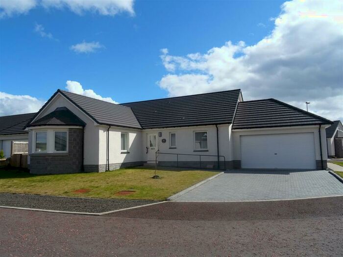 4 Bedroom Detached Bungalow To Rent In Destiny Drive, Scone, PH2