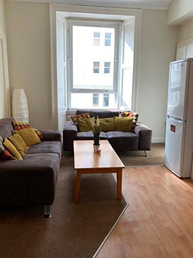 4 Bedroom Flat To Rent In Grindlay Street, Edinburgh, EH3