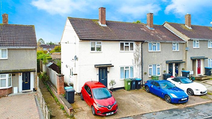 1 Bedroom Maisonette For Sale In Lucks Hill, Hemel Hempstead, HP1