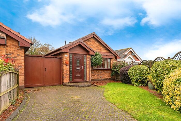 2 Bedroom Detached Bungalow For Sale In West View, West Bridgford, Nottingham, NG2