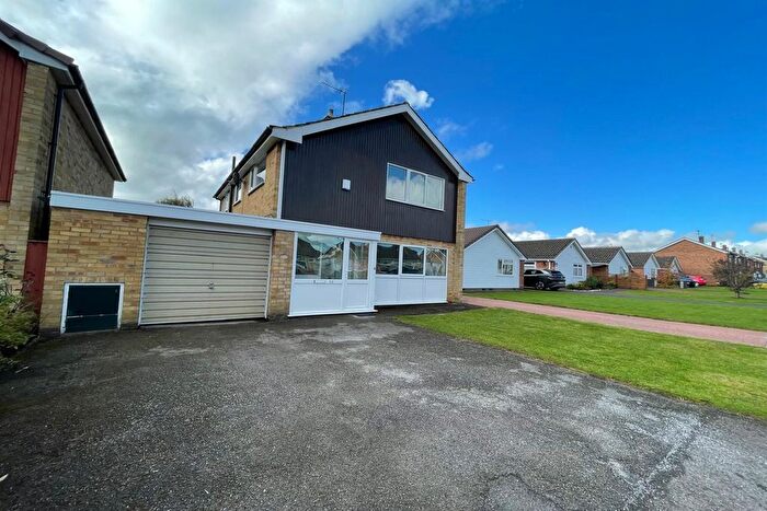 3 Bedroom Detached House To Rent In Cransley Avenue, Wollaton, NG8