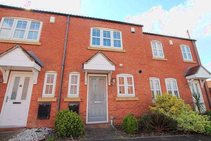 2 Bedroom Terraced House For Sale In Poachers Rise, Stallingborough, Grimsby, DN41