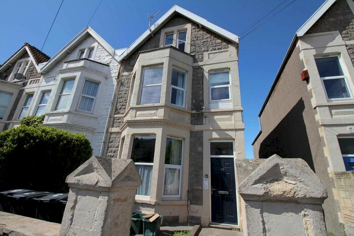 1 Bedroom Flat To Rent In Moorland Road, Weston-Super-Mare, BS23