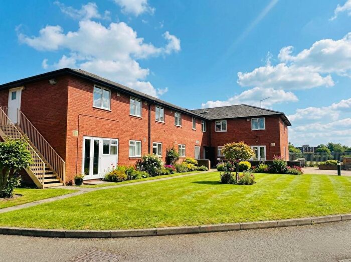 1 Bedroom Flat To Rent In Panshanger Drive, Welwyn Garden City, AL7