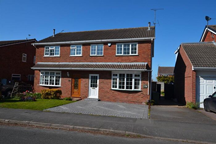3 Bedroom Semi-Detached House For Sale In Conway Drive, Shepshed, Leicestershire, LE12