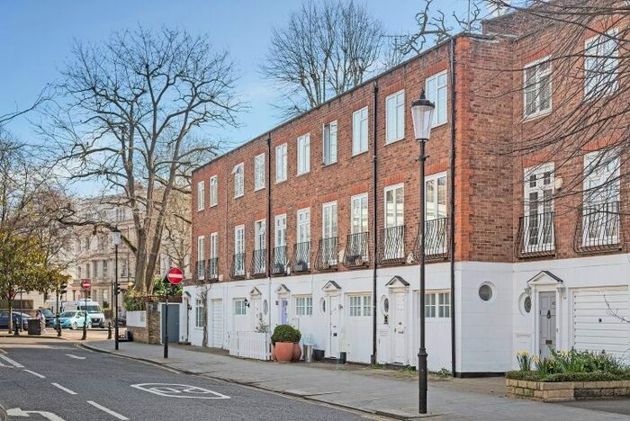 4 Bedroom Flat To Rent In Holland Villas Road, London, W14