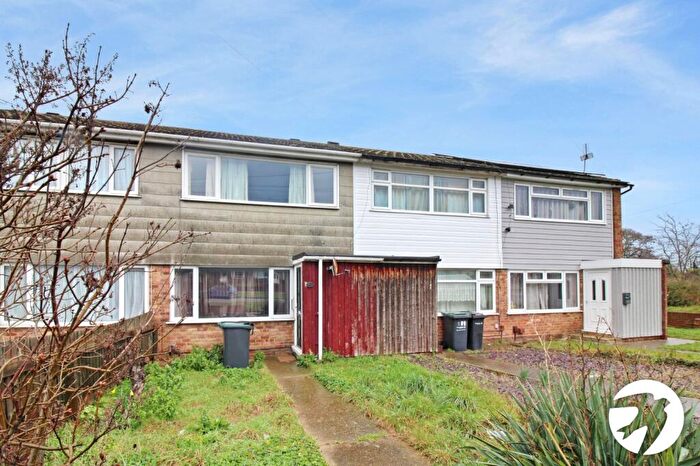 3 Bedroom Terraced House To Rent In Rochester Road, Gravesend, Kent, DA12