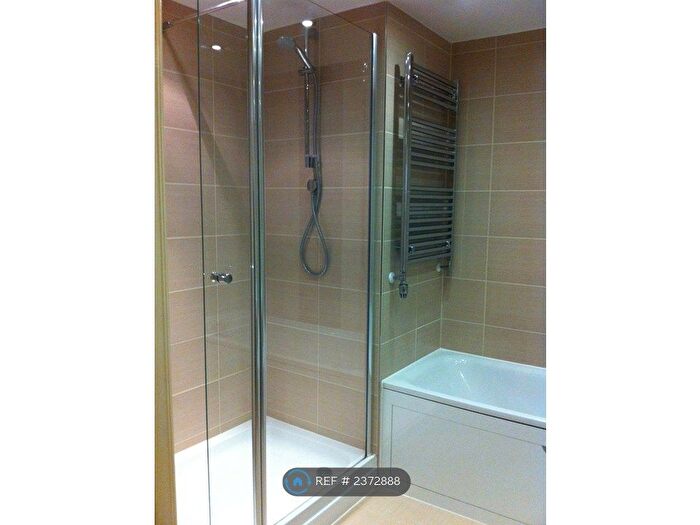 1 Bedroom Flat To Rent In Sierra Road, High Wycombe, HP11