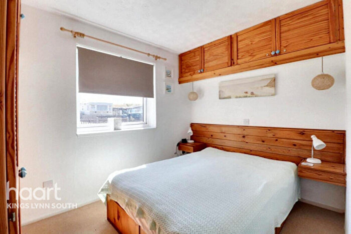 2 Bedroom Detached Bungalow For Sale In Shepherds Port Road, Snettisham, PE31