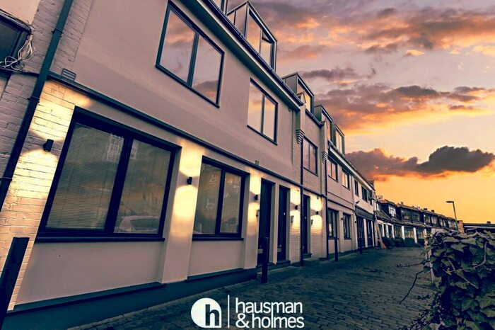 1 Bedroom Flat To Rent In Accommodation Road, Golders Green, NW11