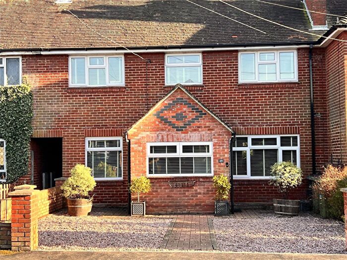 3 Bedroom Terraced House For Sale In Beaulieu Road, Hamble, Southampton, Hampshire, SO31