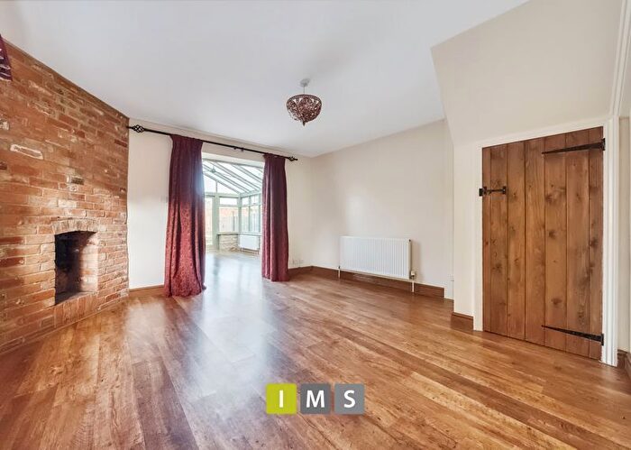 2 Bedroom End Of Terrace House To Rent In Wayside Cottages, Fringford Lodge, Bicester, OX27