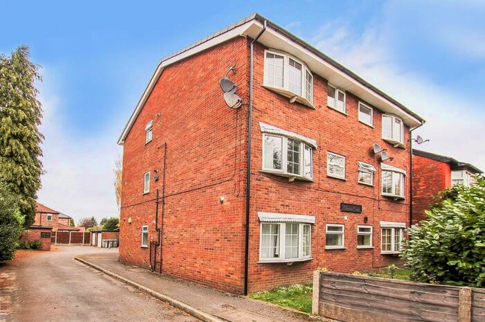 1 Bedroom Apartment To Rent In Church Road, Urmston, Manchester, M41