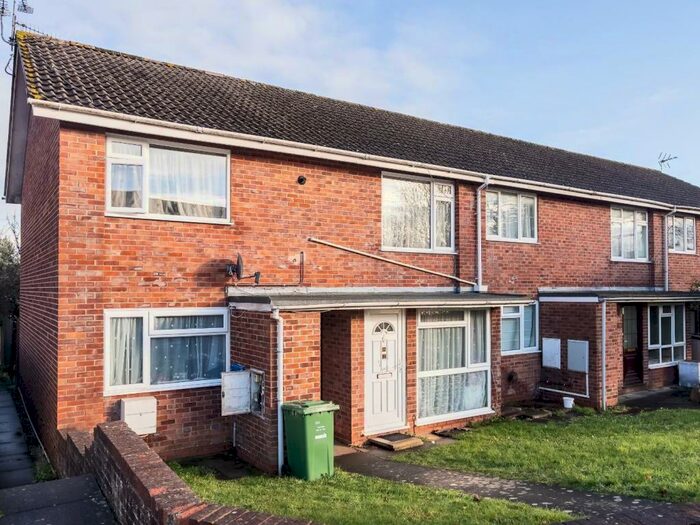 2 Bedroom Apartment To Rent In Hurn Lane, Keynsham, Bristol, BS31