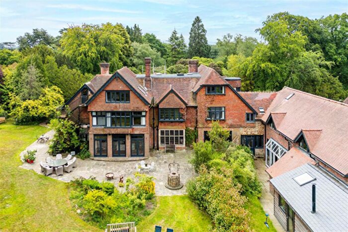 7 Bedroom House To Rent In Plawhatch Lane, Sharpthorne, RH19