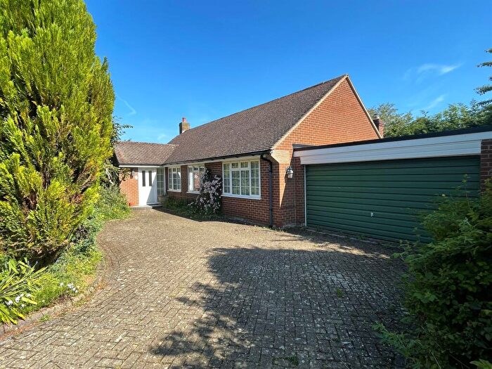 3 Bedroom Detached Bungalow For Sale In St. Michaels Road, Claverdon, Warwick, CV35