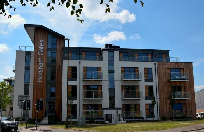 1 Bedroom Flat To Rent In Horsham Gates, North Street, RH13