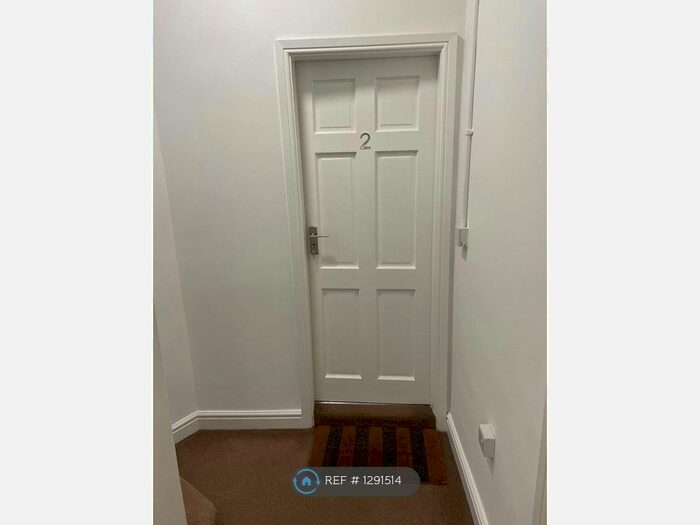 1 Bedroom Flat To Rent In Leeds Road, Harrogate, HG2