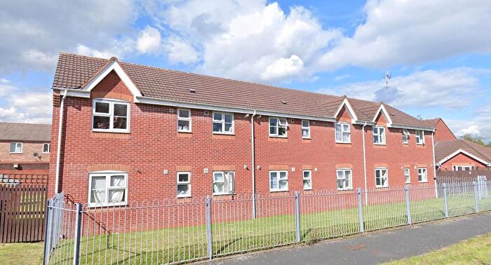 2 Bedroom Flat To Rent In Hobart Road, Tipton, DY4