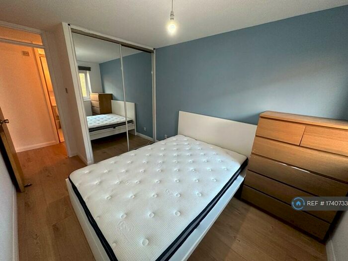 1 Bedroom Flat To Rent In Lumsden Street, East Renfrewshire, G3