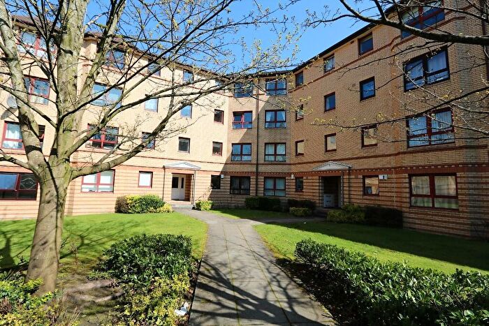 2 Bedroom Flat To Rent In Grovepark Gardens, Glasgow, Glasgow City, G20