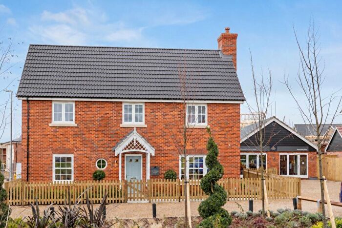 4 Bedroom Detached House For Sale In Queen Elizabeth Way, Bramford, Ipswich, IP8