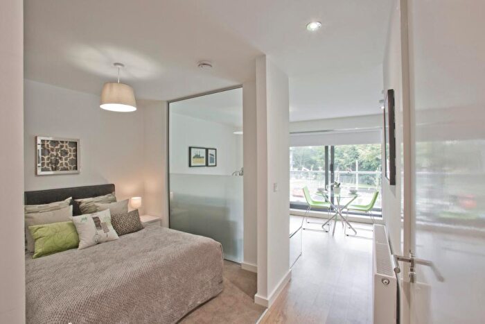 Studio To Rent In Stoneywood Brae, Aberdeen, Aberdeenshire, AB21